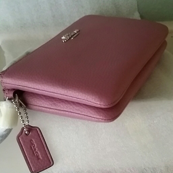 💞COACH DOUBLE ZIP WRISTLET 💞 - Picture 7 of 8